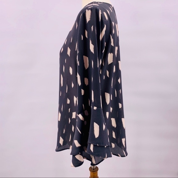 Lauren Helena Printed Double Bell Sleeve Top Sz S - Picture 4 of 8